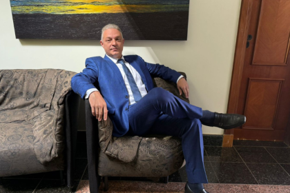 Leonardo Manzan revela estratégias simples e eficazes de planejamento tributário para pequenas empresas.